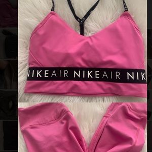Nike set sports bra and leggings